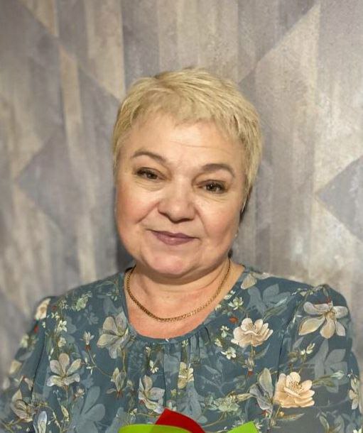 Бизимова Лена Васильевна
