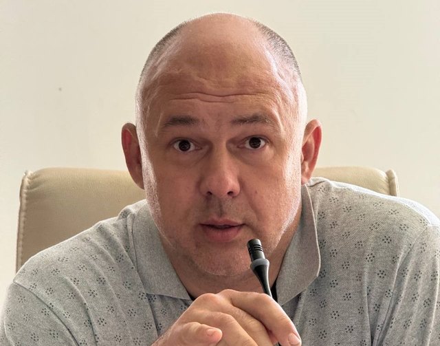 Новиков Виталий